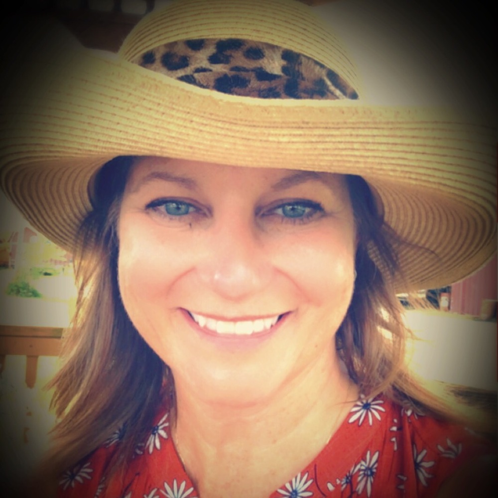 Meet your Posher, Teresa